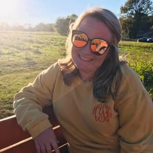 Meet your Posher, Meagan